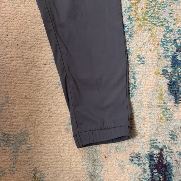 Prana cargo joggers - Picture 2 of 6